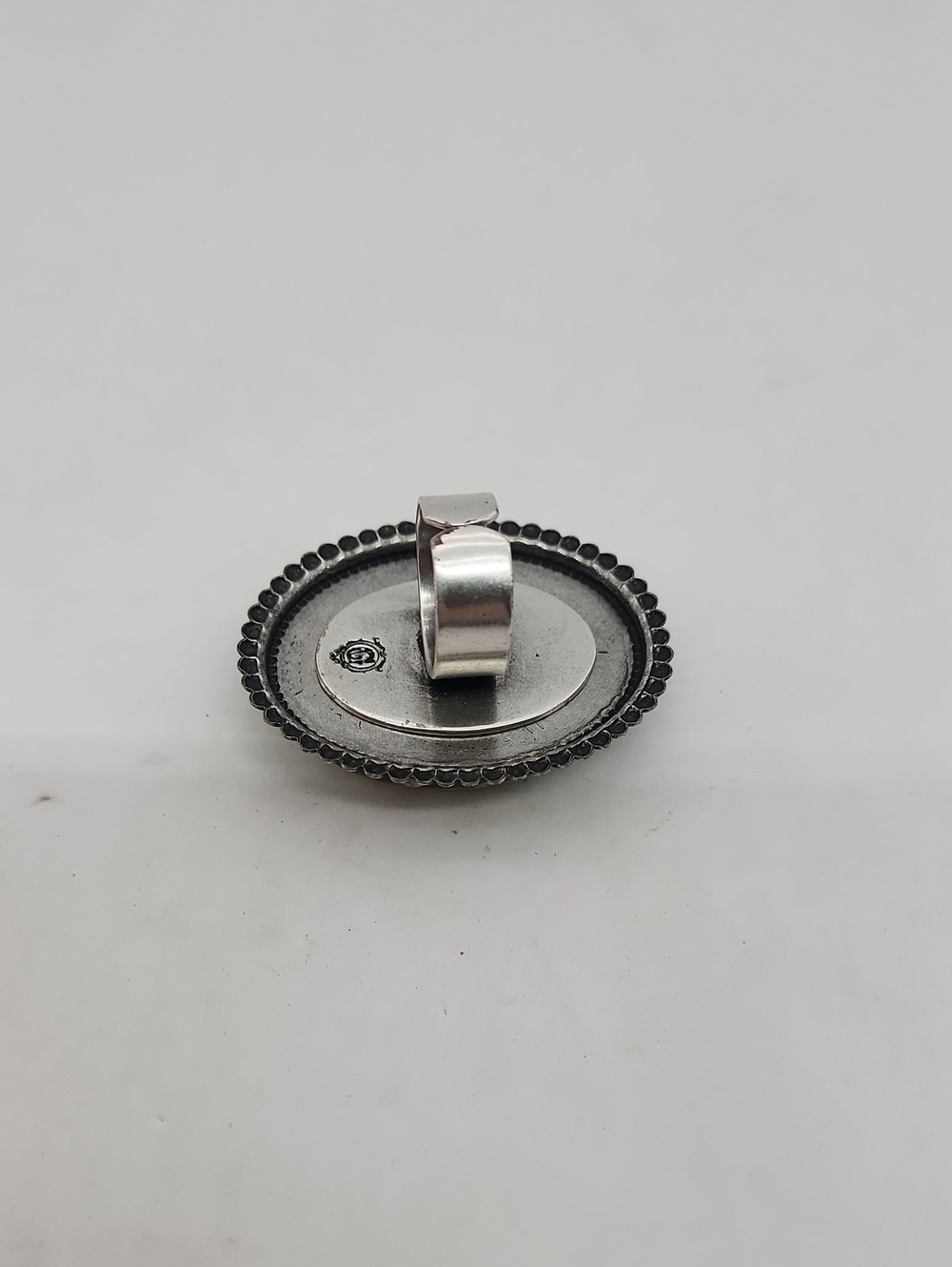 GASOLINE GLAMOUR OLIVE SHELL RING - Picture 5 of 5